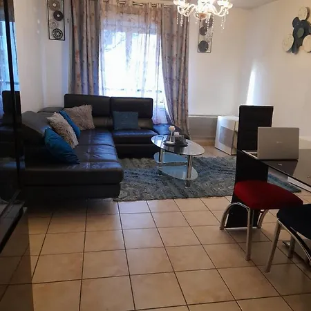 Superbe St Sever Apartment